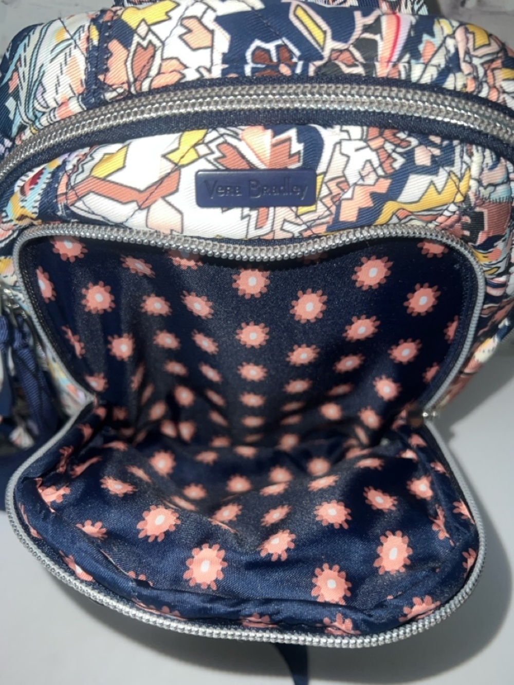 🆕 Vera Bradley Twill Utility Sling Crossbody Backpack Bag Tangier Paisley Travel - Picture 13 of 14